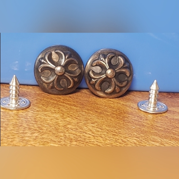 Authentic MISS ME Replacement Buttons / Rivets - Picture 1 of 1